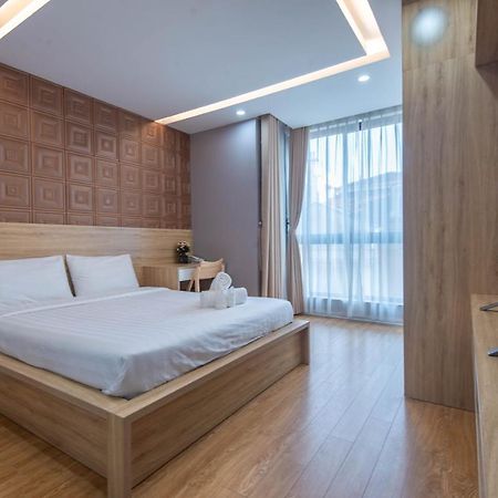 22Housing Hotel & Residence 81 Linh Lang Hanoi Exterior photo