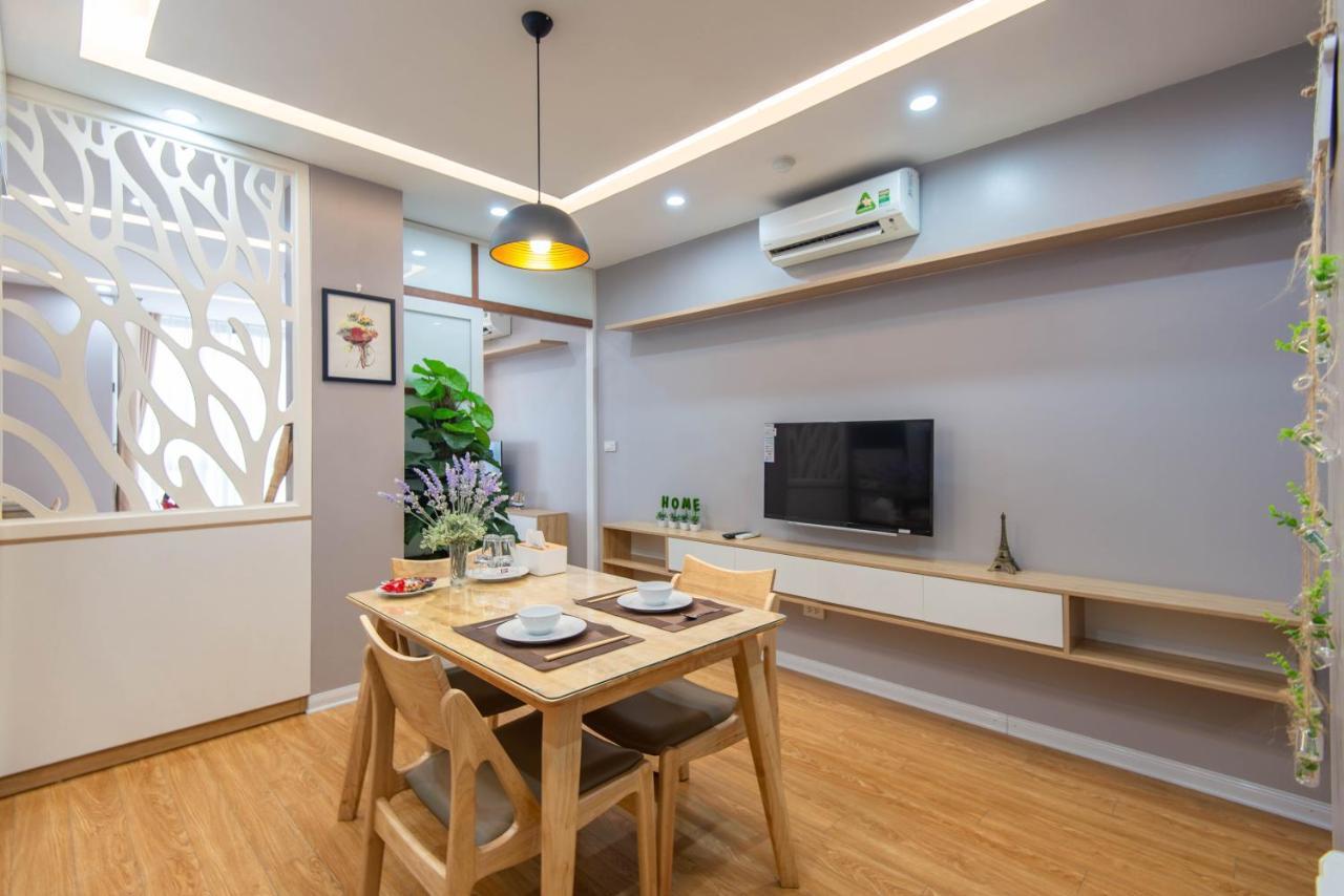 22Housing Hotel & Residence 81 Linh Lang Hanoi Exterior photo
