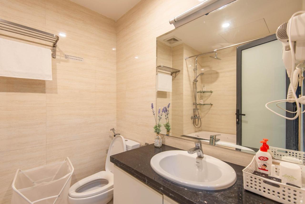 22Housing Hotel & Residence 81 Linh Lang Hanoi Exterior photo