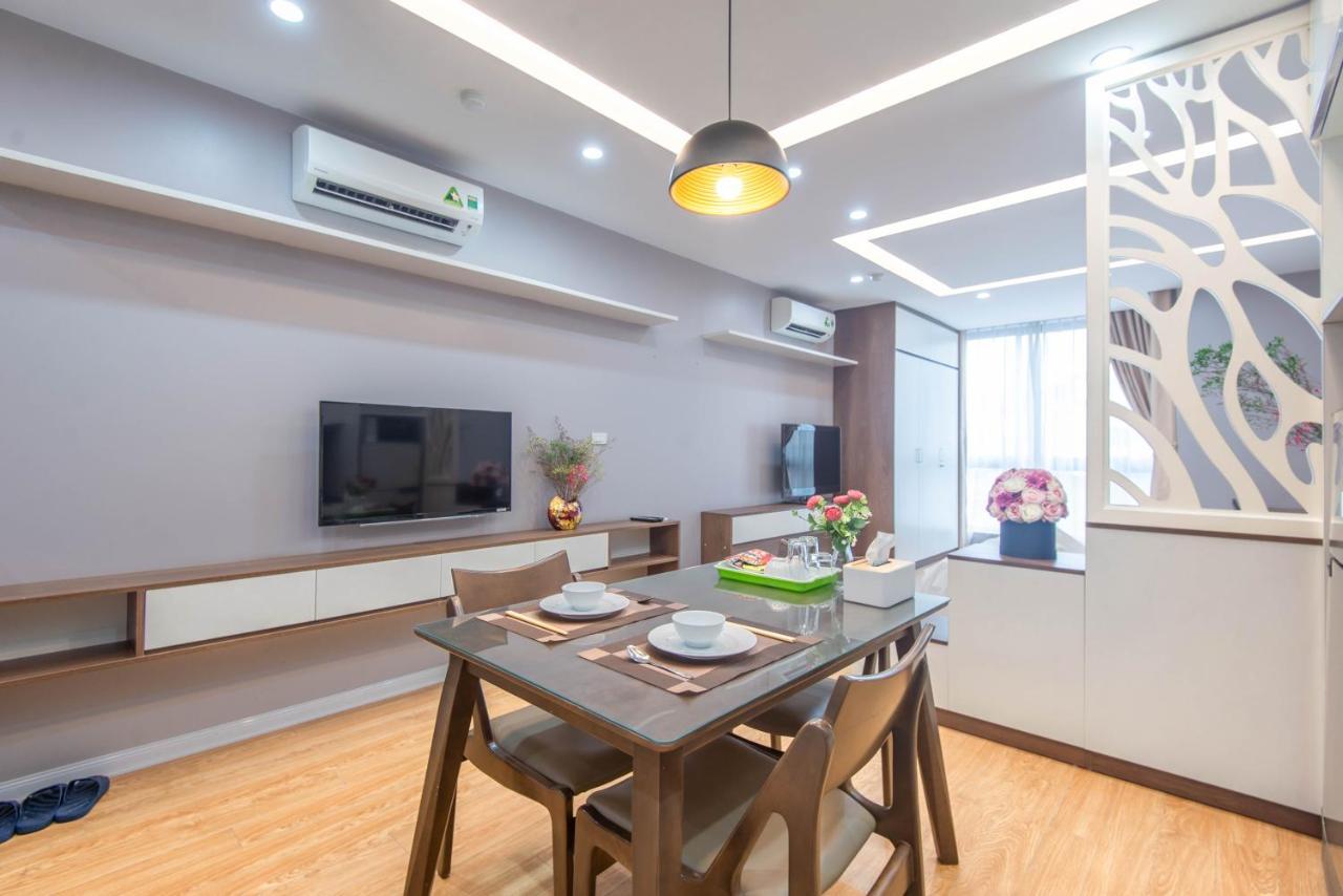 22Housing Hotel & Residence 81 Linh Lang Hanoi Exterior photo